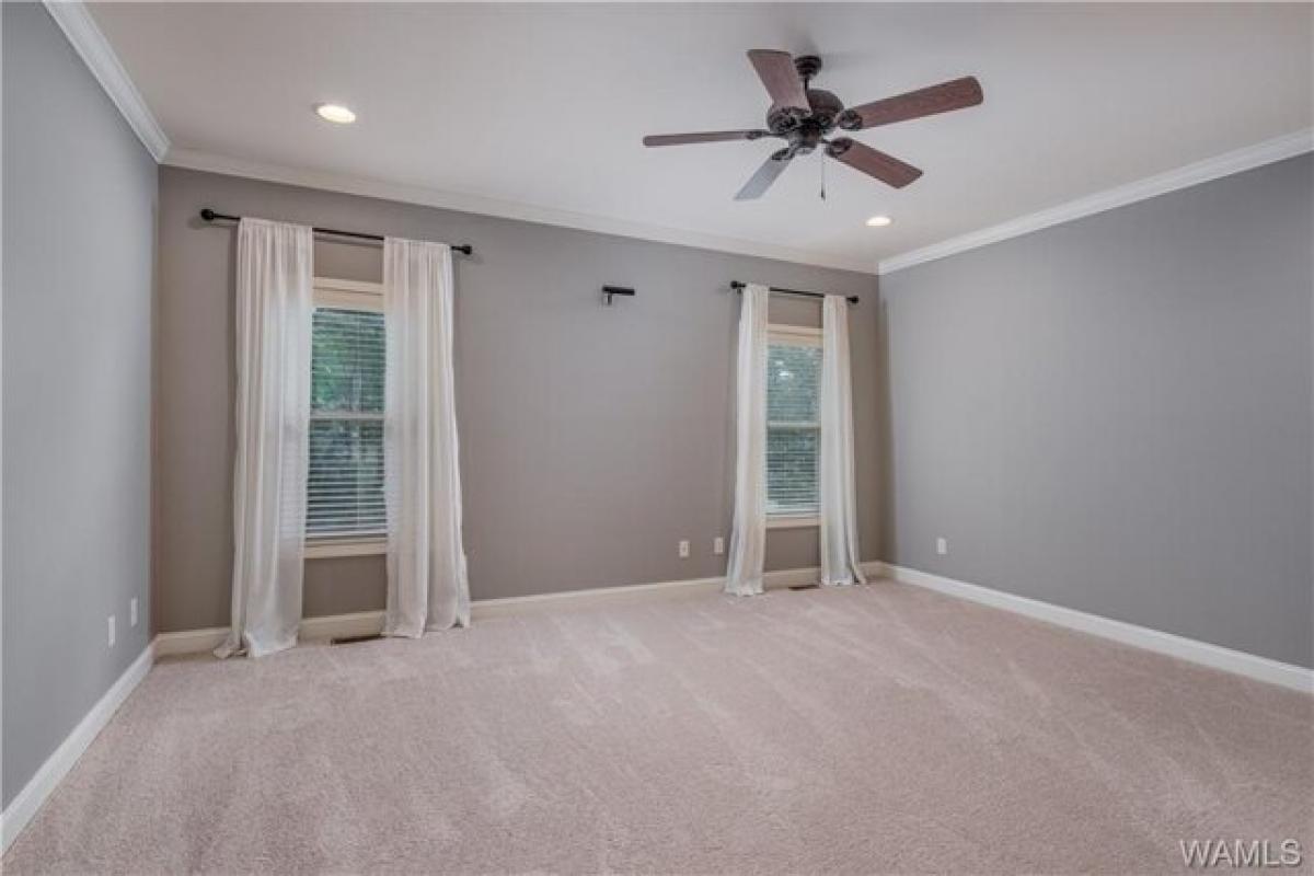 Picture of Home For Sale in Tuscaloosa, Alabama, United States