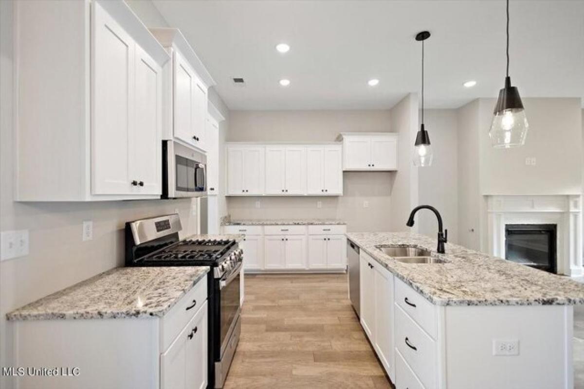 Picture of Home For Sale in Hernando, Mississippi, United States