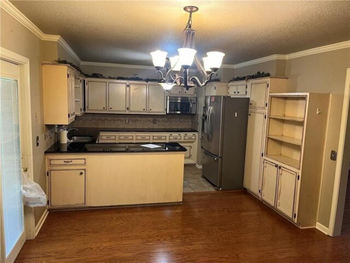 Picture of Home For Sale in Berryville, Arkansas, United States