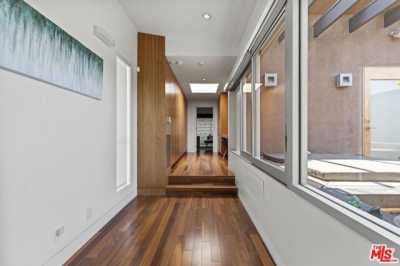 Home For Sale in Venice, California