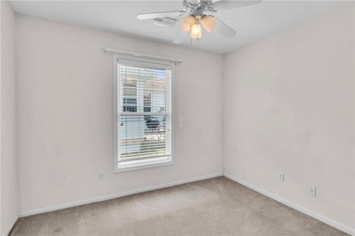 Picture of Home For Sale in Raymore, Missouri, United States