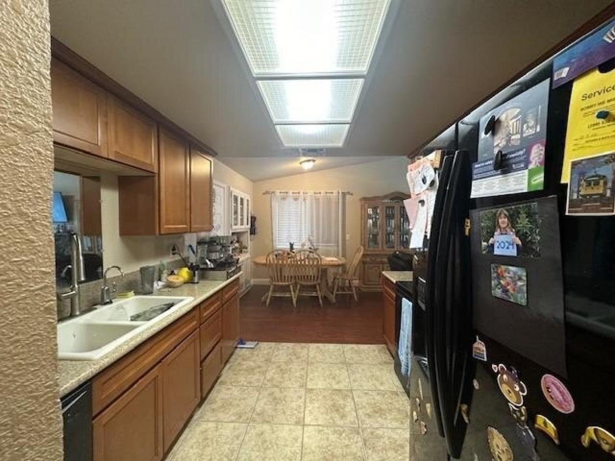 Picture of Home For Sale in Citrus Heights, California, United States