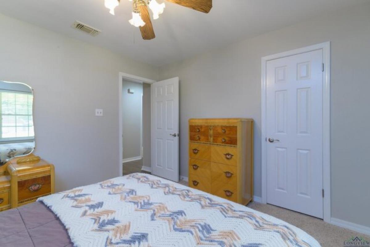 Picture of Home For Sale in Longview, Texas, United States