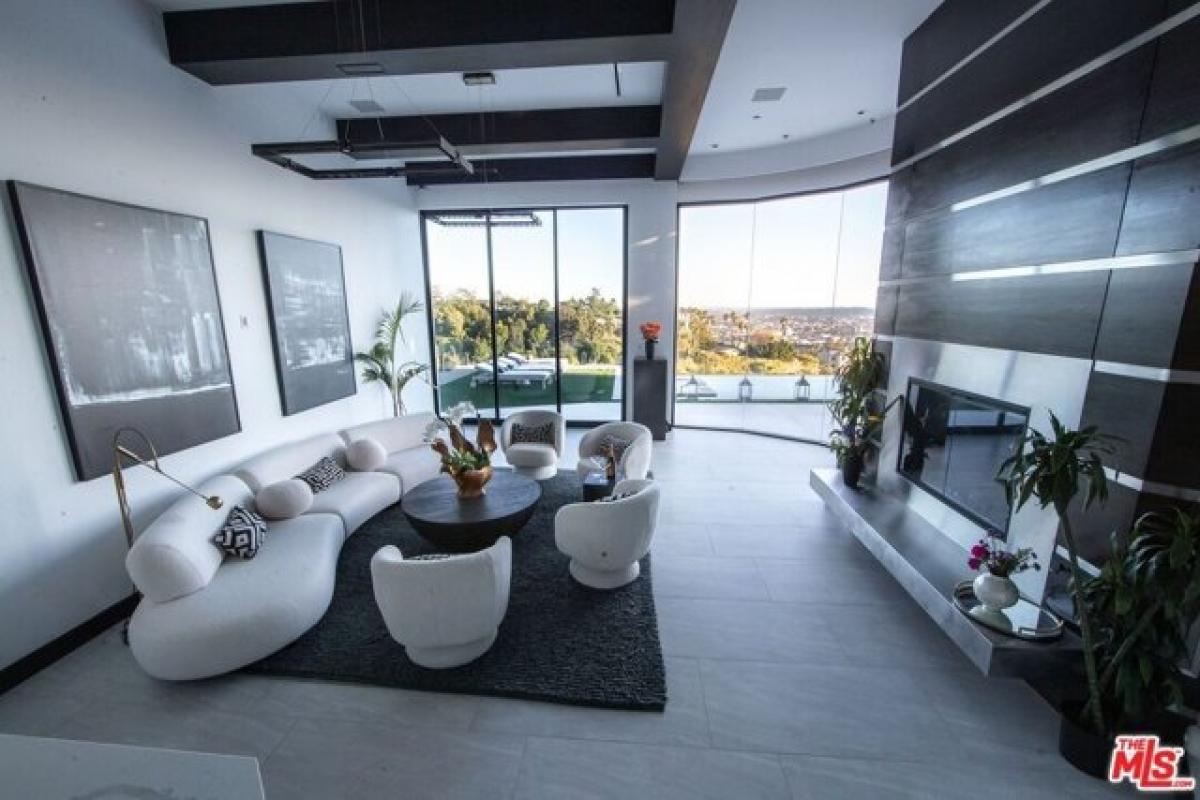 Picture of Home For Rent in Beverly Hills, California, United States