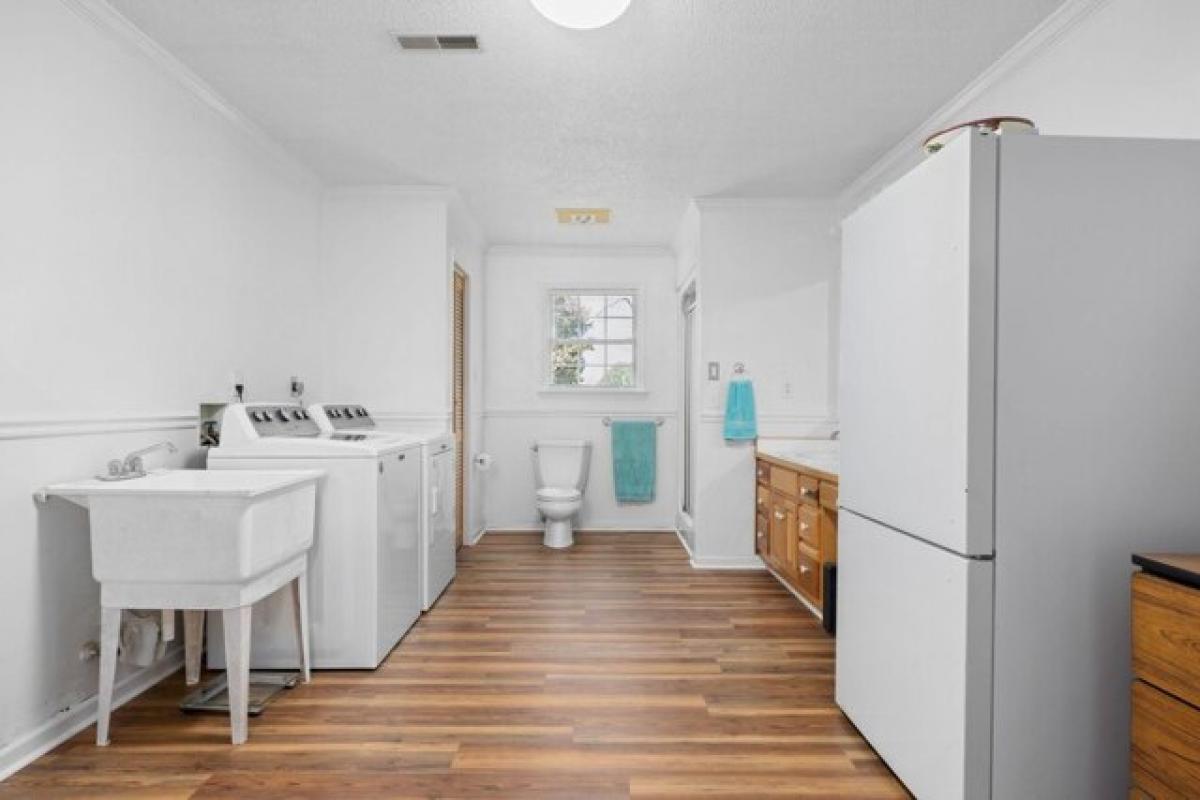 Picture of Home For Sale in Decatur, Alabama, United States