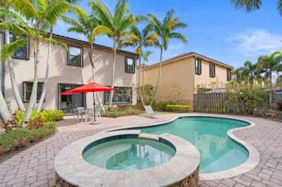 Home For Sale in Lake Worth, Florida