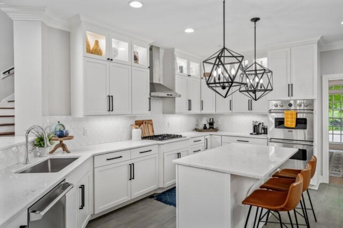 Picture of Home For Sale in Franklin, Tennessee, United States