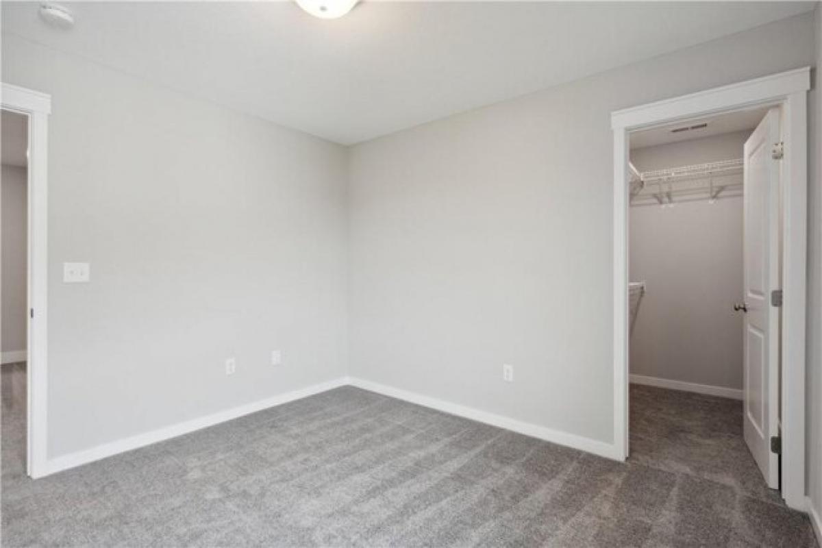 Picture of Home For Sale in Waukee, Iowa, United States