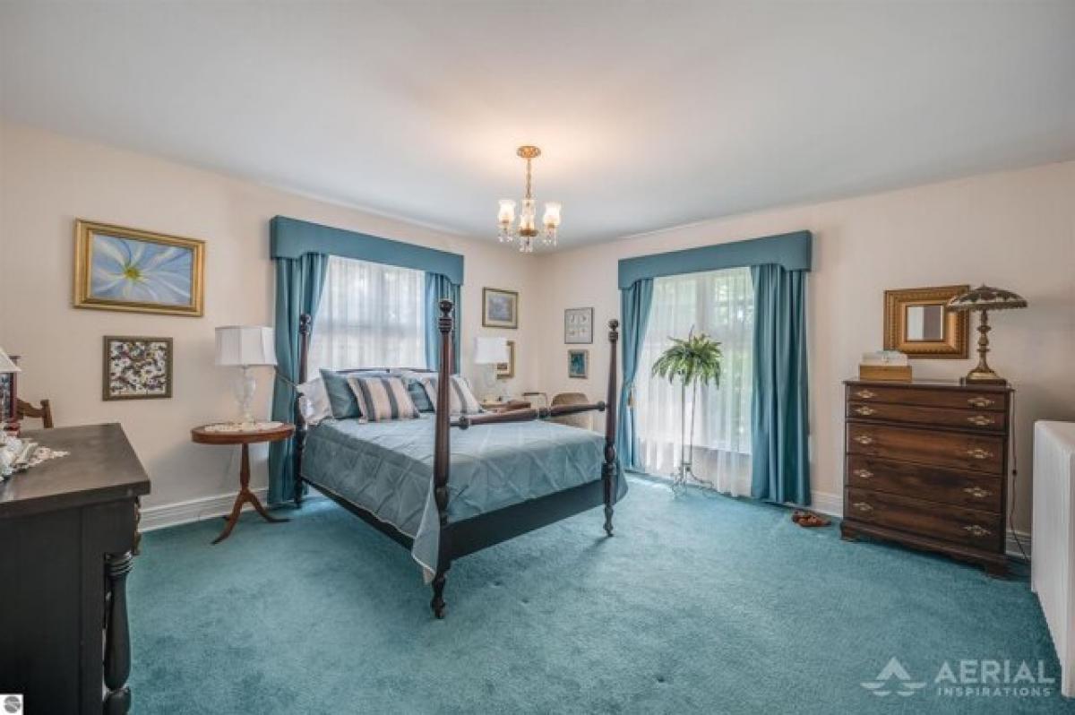 Picture of Home For Sale in West Branch, Michigan, United States