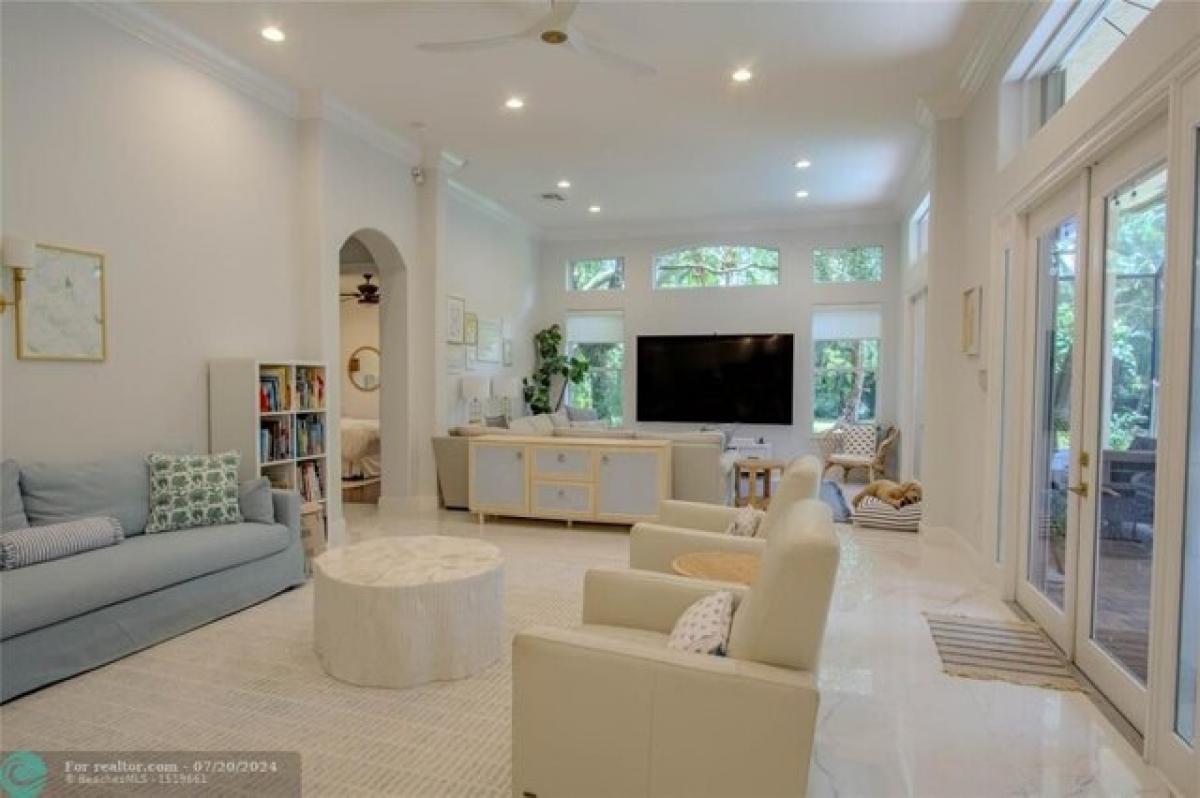 Picture of Home For Sale in Davie, Florida, United States