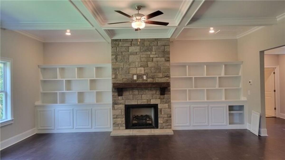 Picture of Home For Sale in Piedmont, South Carolina, United States