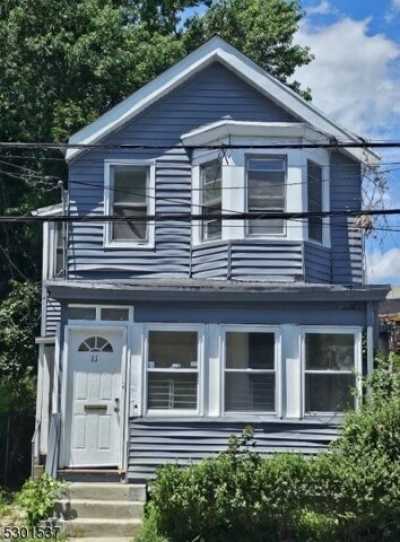 Apartment For Rent in Newark, New Jersey