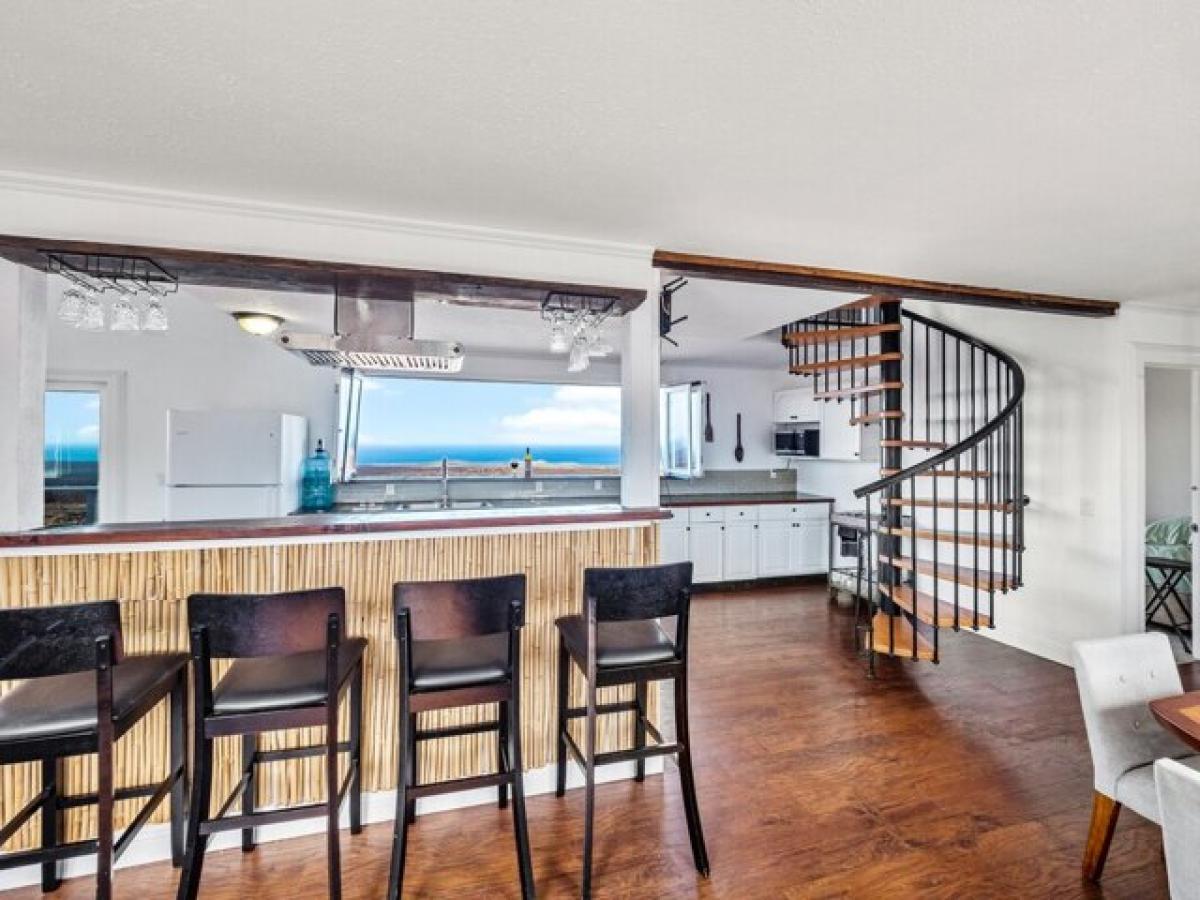 Picture of Home For Sale in Ocean View, Hawaii, United States