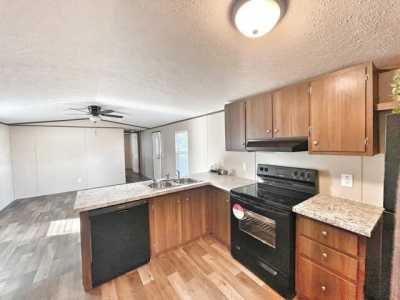 Home For Sale in Defuniak Springs, Florida