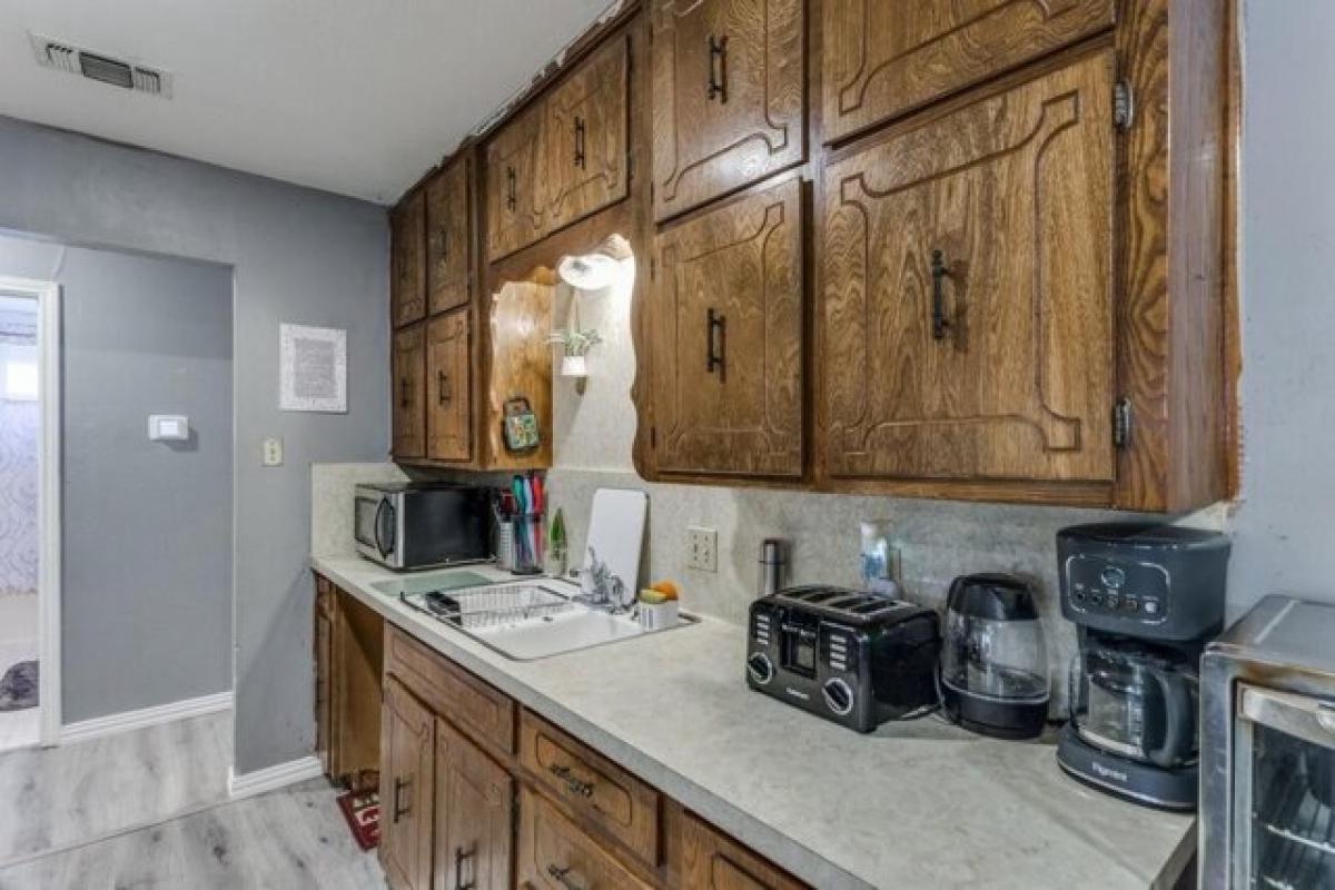 Picture of Home For Sale in North Richland Hills, Texas, United States