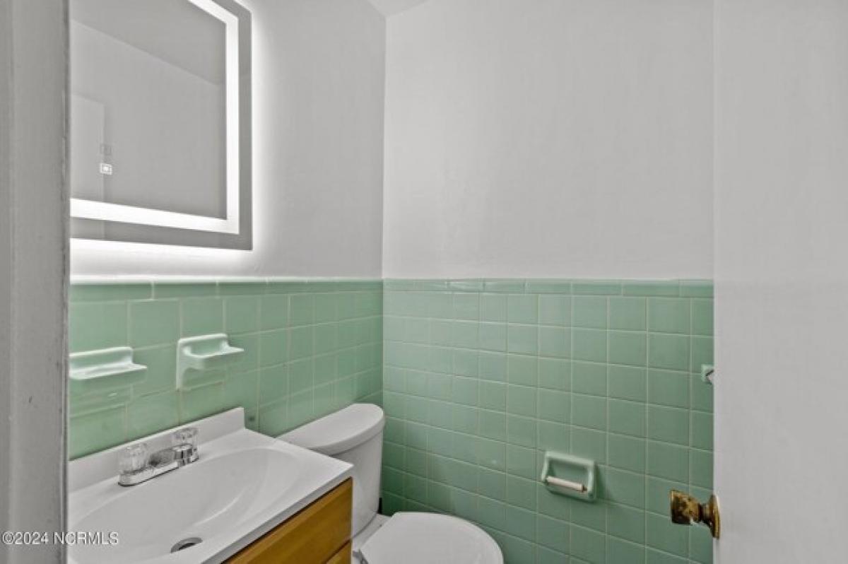 Picture of Home For Sale in Greenville, North Carolina, United States