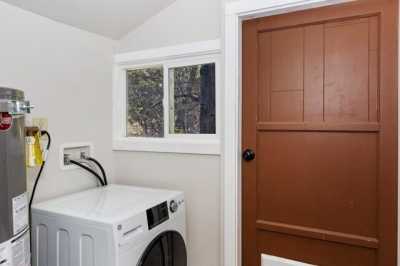 Home For Sale in Crestline, California