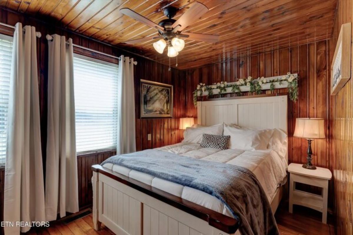 Picture of Home For Sale in Crossville, Tennessee, United States