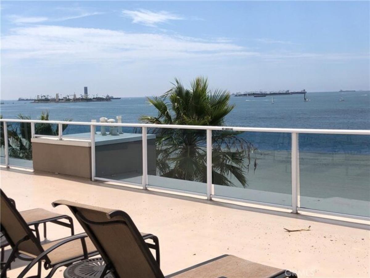 Picture of Home For Sale in Long Beach, California, United States