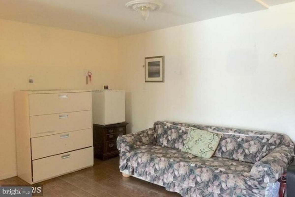 Picture of Home For Sale in Gaithersburg, Maryland, United States