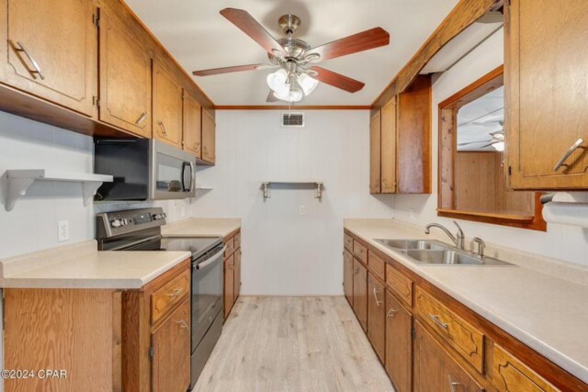 Picture of Home For Sale in Port Saint Joe, Florida, United States