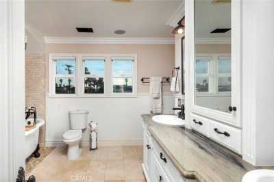 Home For Sale in Huntington Beach, California