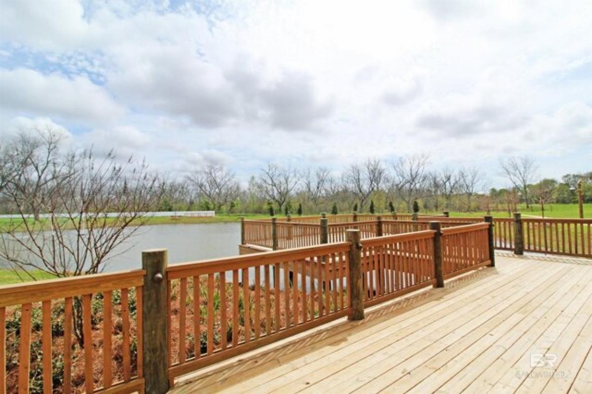 Picture of Home For Sale in Daphne, Alabama, United States