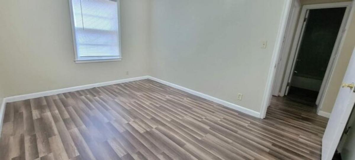 Picture of Home For Sale in Wichita, Kansas, United States