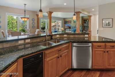 Home For Sale in Hayden, Idaho