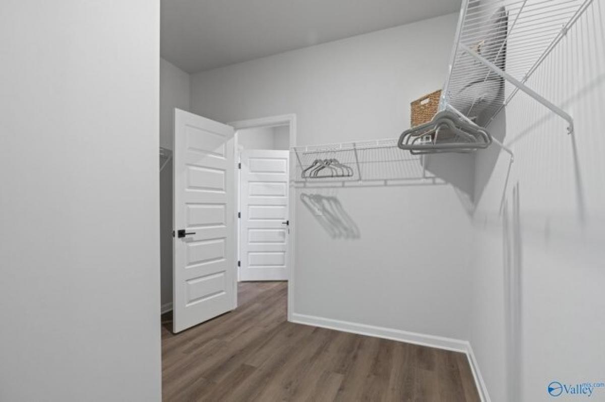 Picture of Home For Sale in Athens, Alabama, United States