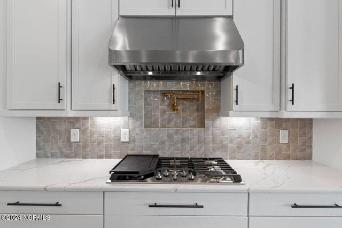 Picture of Home For Sale in Calabash, North Carolina, United States