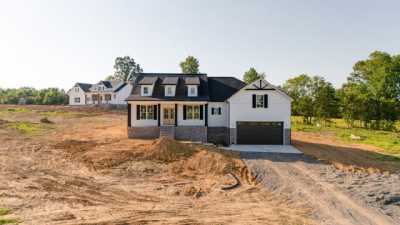 Home For Sale in Springfield, Tennessee