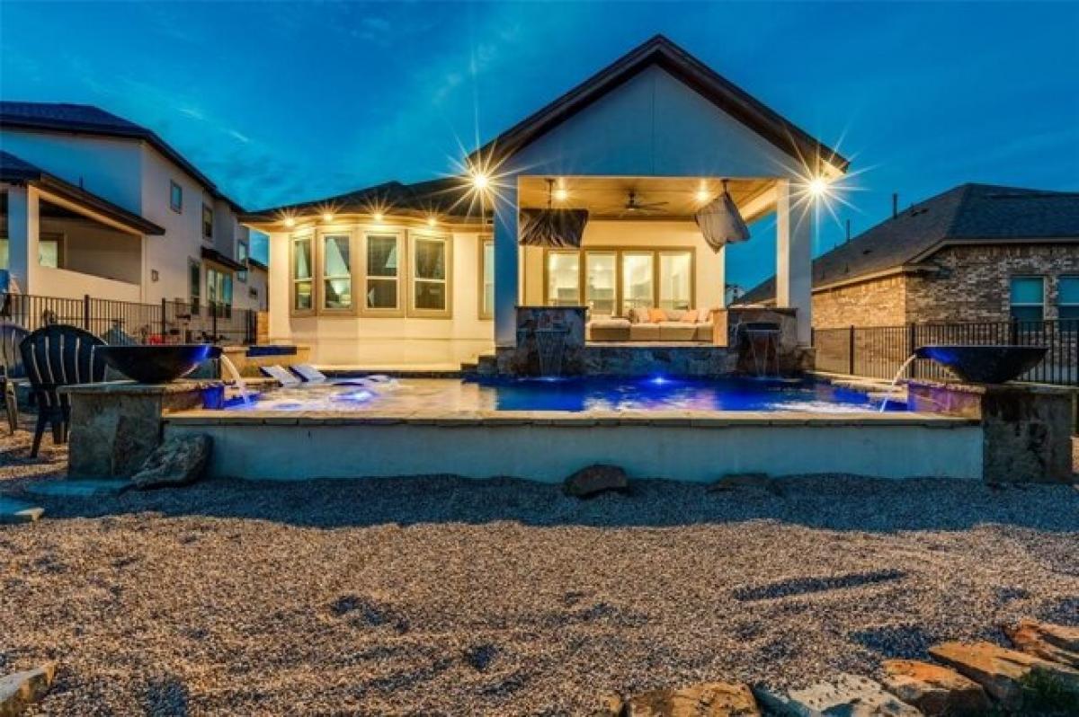 Picture of Home For Sale in Leander, Texas, United States