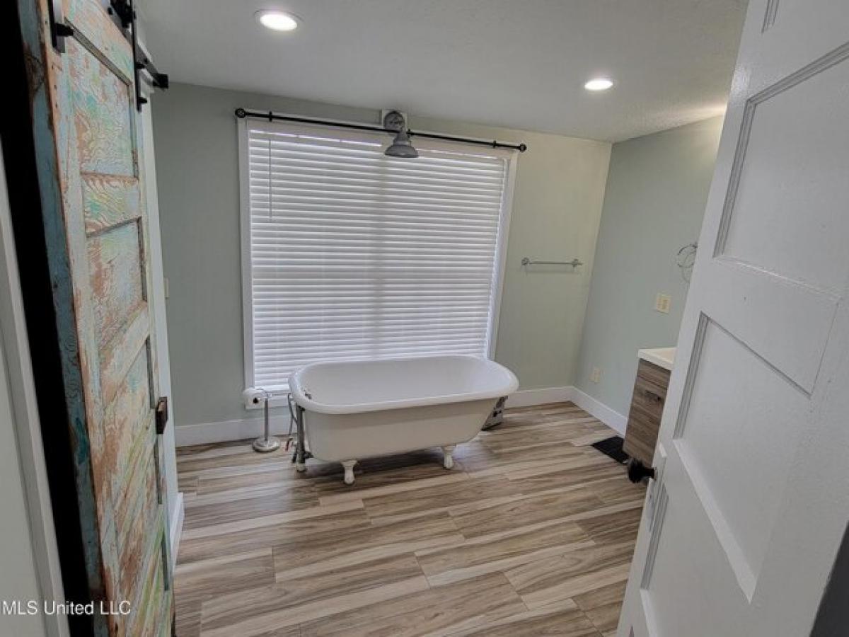 Picture of Home For Sale in Canton, Mississippi, United States