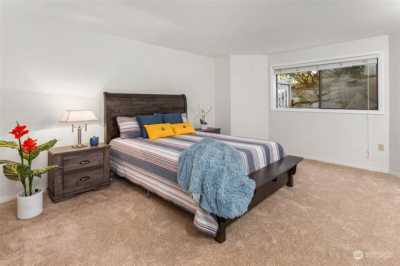 Home For Sale in Kirkland, Washington