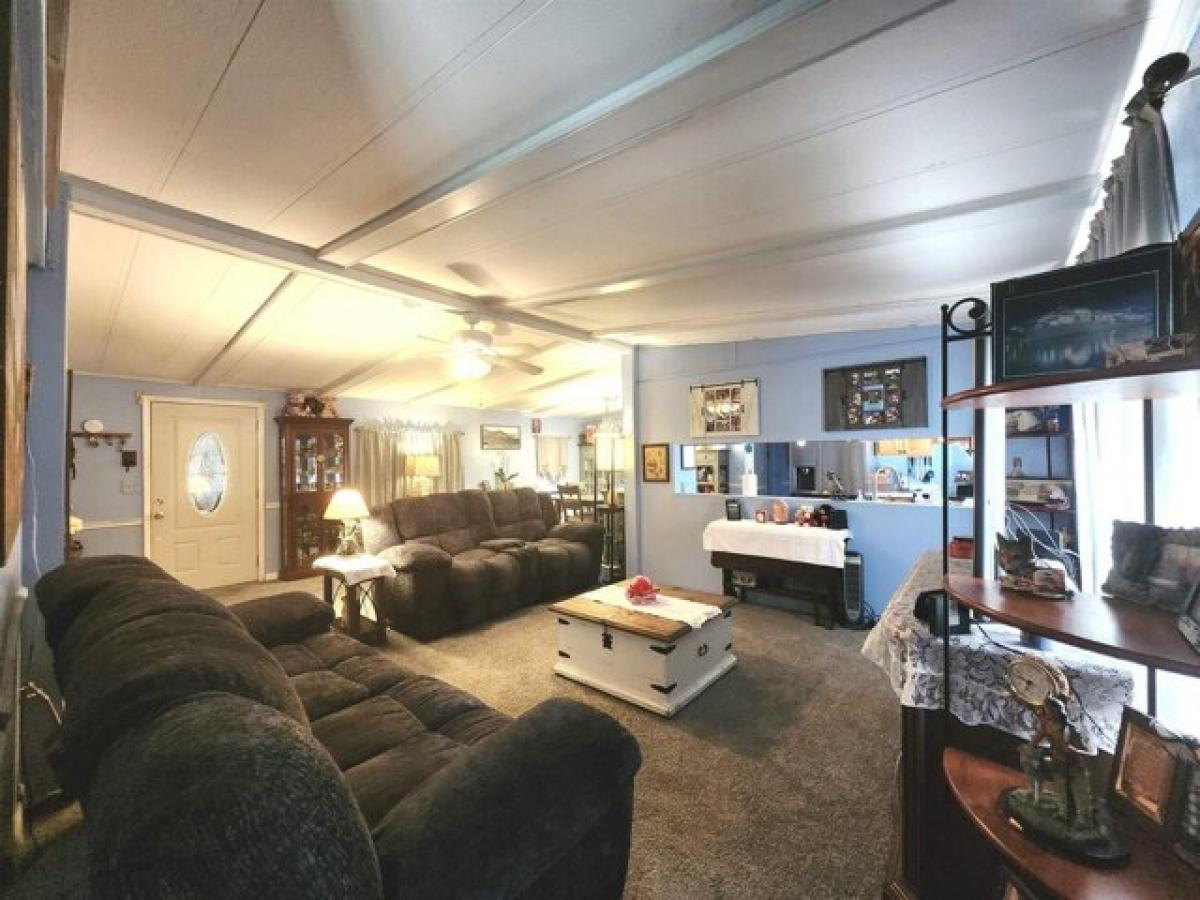 Picture of Home For Sale in Satsuma, Florida, United States