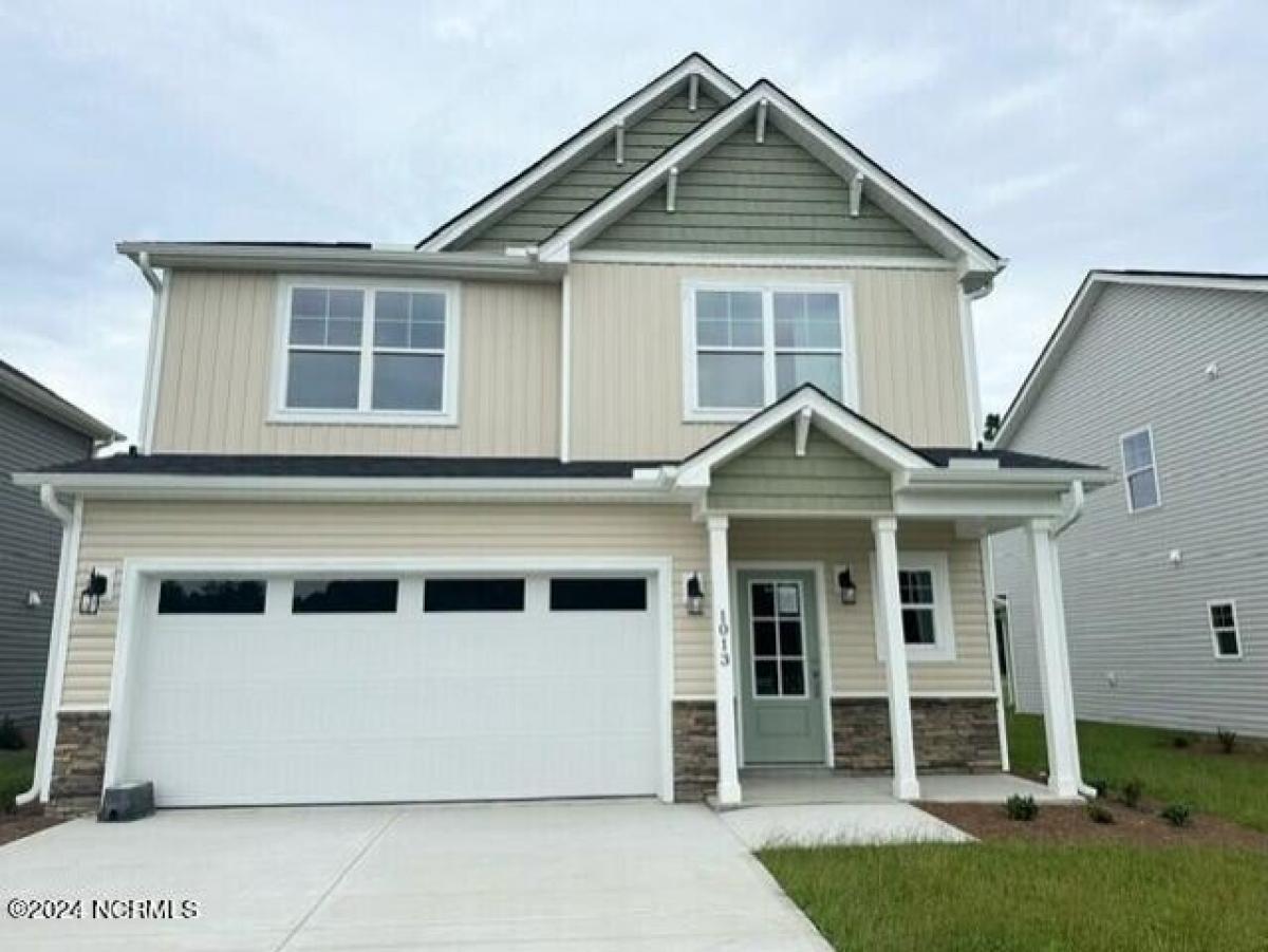 Picture of Home For Sale in Leland, North Carolina, United States