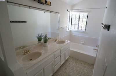 Home For Sale in Walnut Creek, California