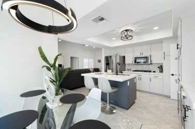 Home For Sale in Palm Desert, California