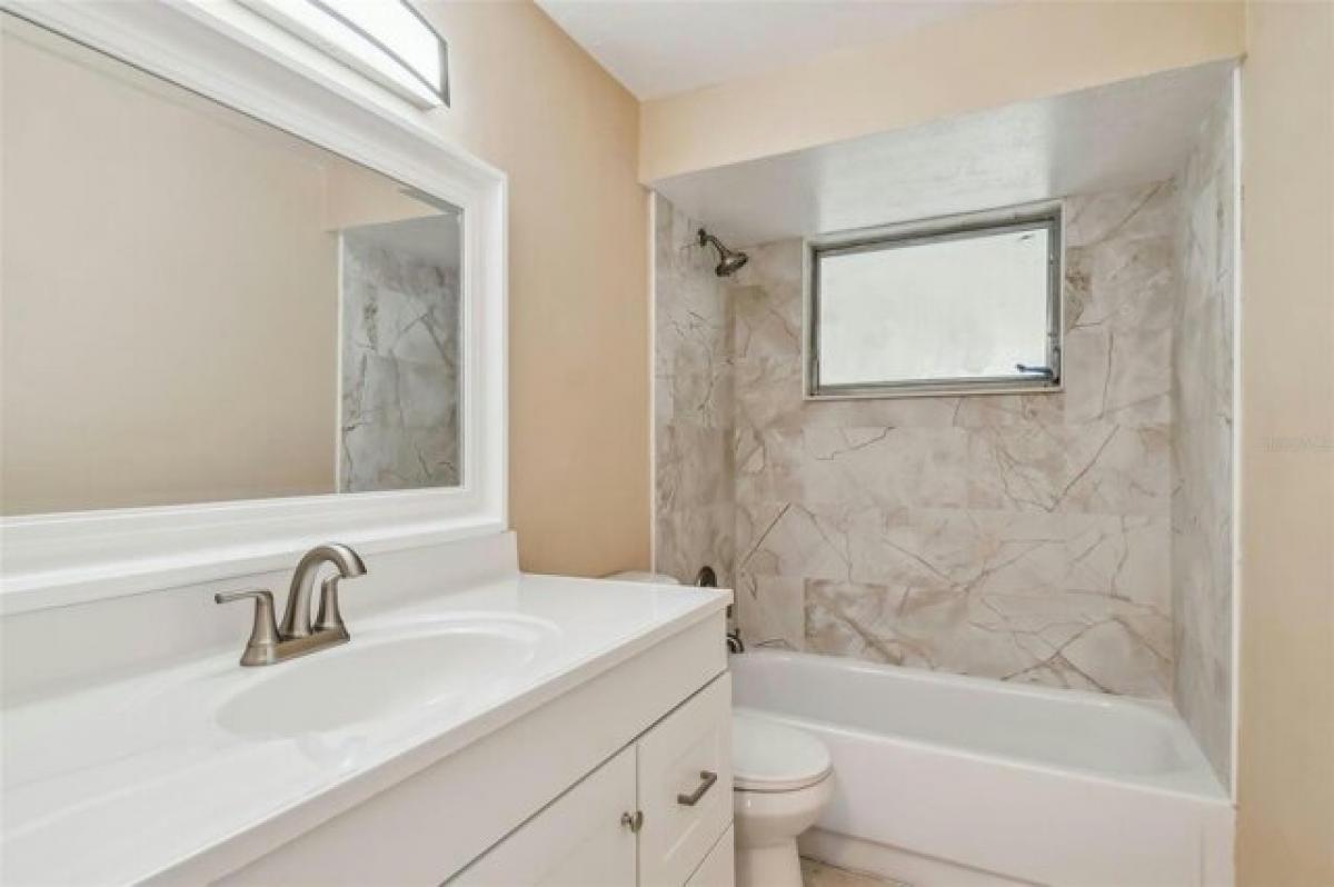 Picture of Home For Sale in Holiday, Florida, United States