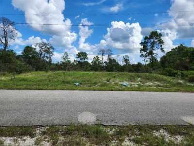 Residential Land For Sale in Lake Placid, Florida