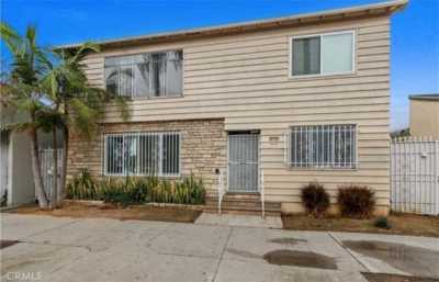 Home For Rent in Long Beach, California