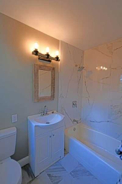 Home For Sale in Greenwood, South Carolina