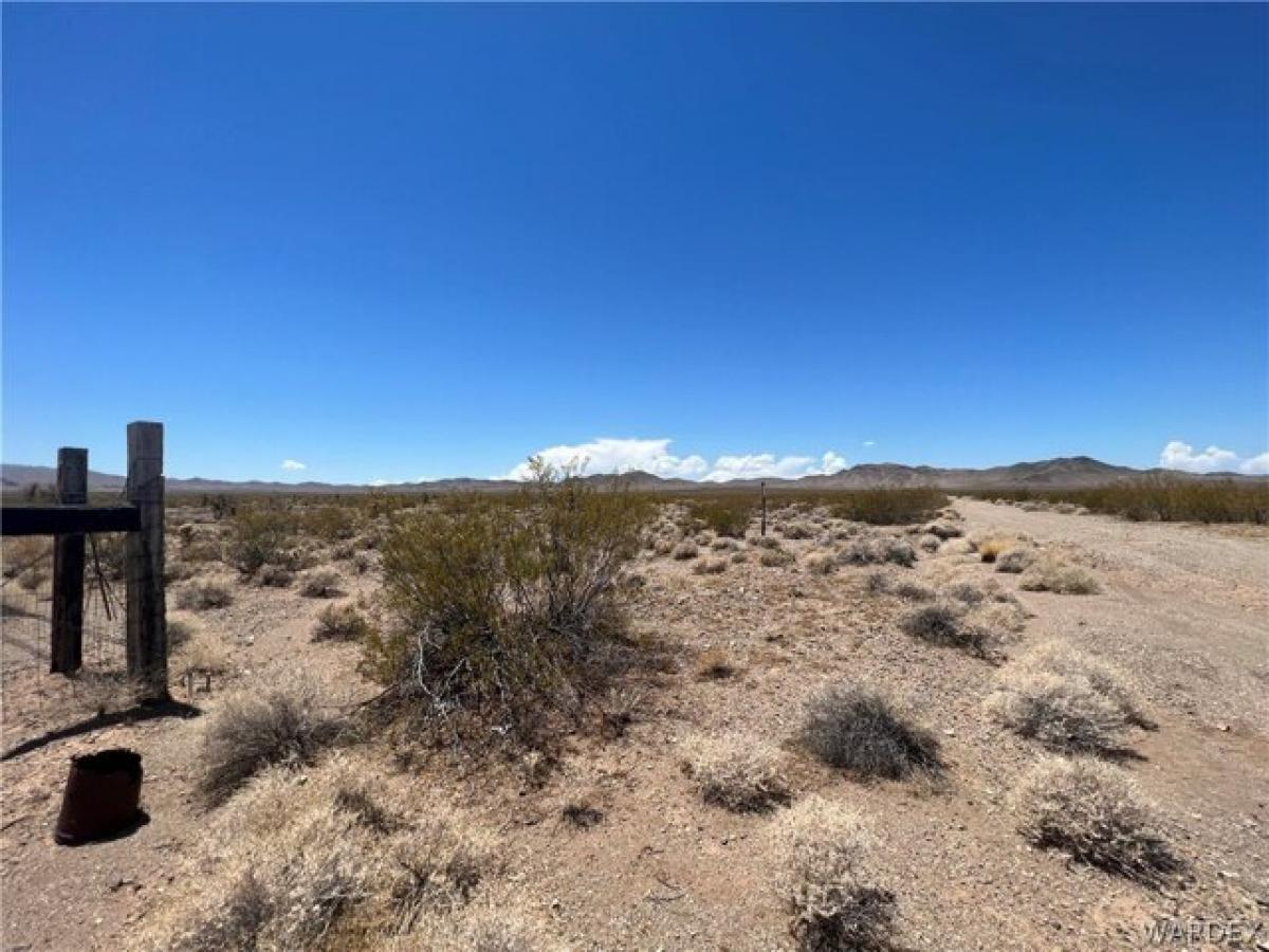 Picture of Residential Land For Sale in , Arizona, United States
