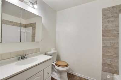 Home For Sale in Kent, Washington