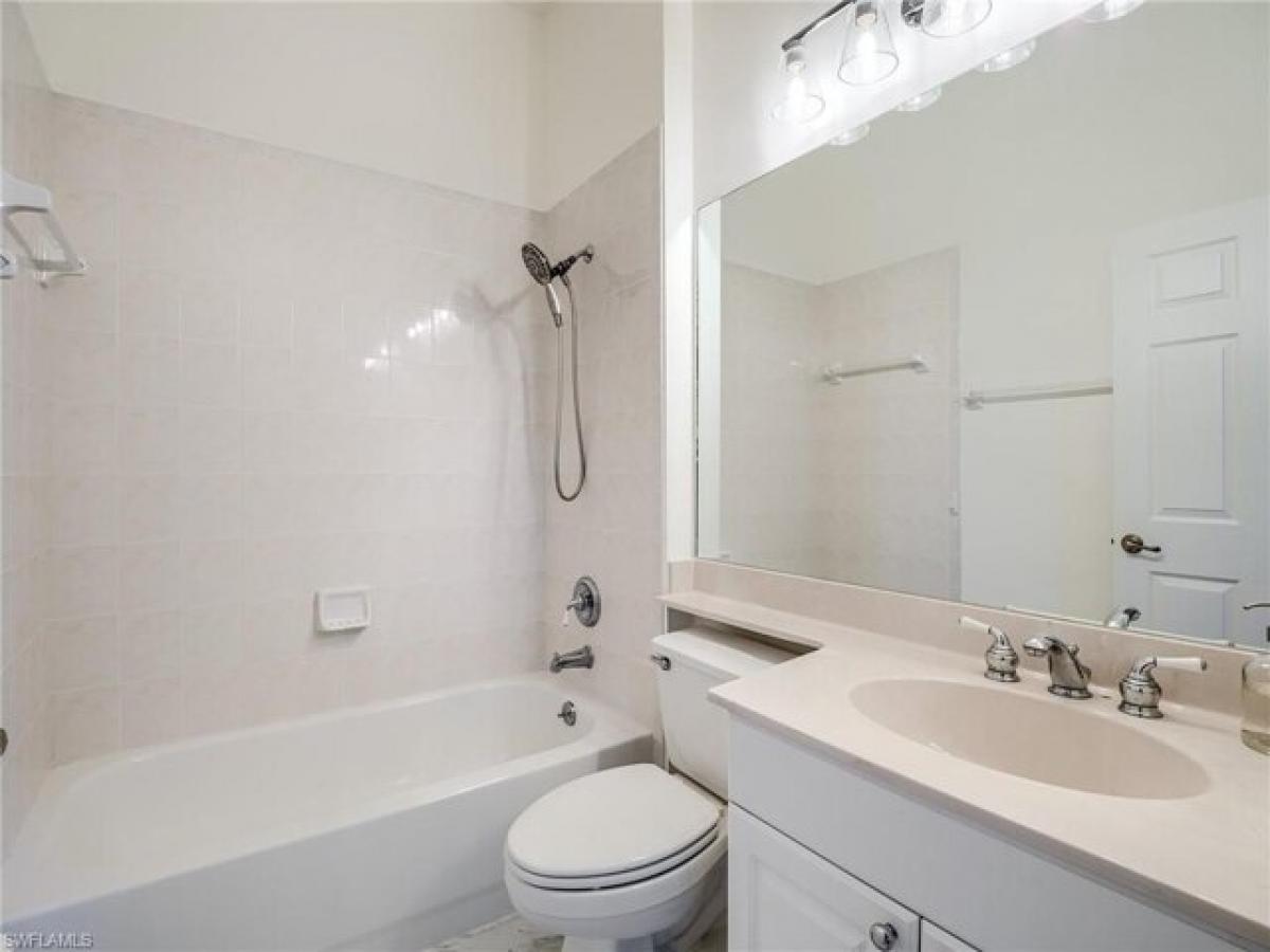 Picture of Home For Sale in Estero, Florida, United States