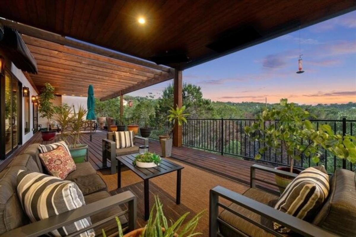 Picture of Home For Sale in Lago Vista, Texas, United States