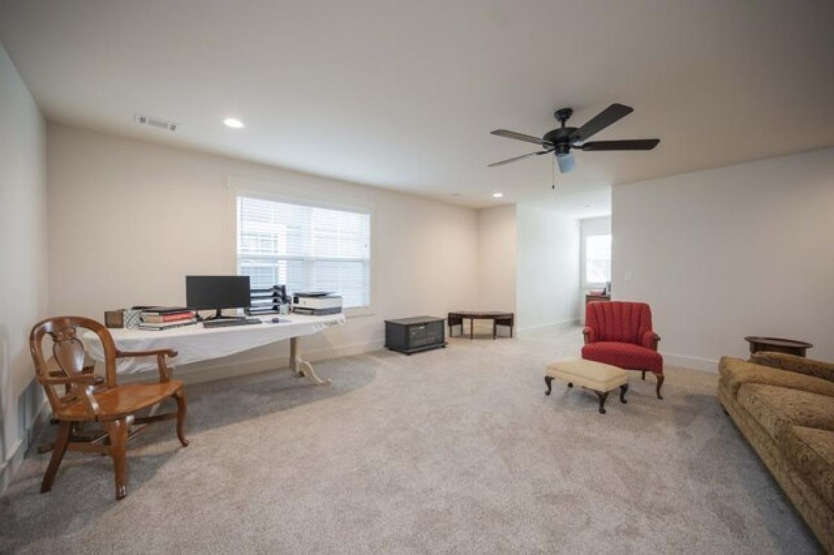 Picture of Home For Sale in Murfreesboro, Tennessee, United States