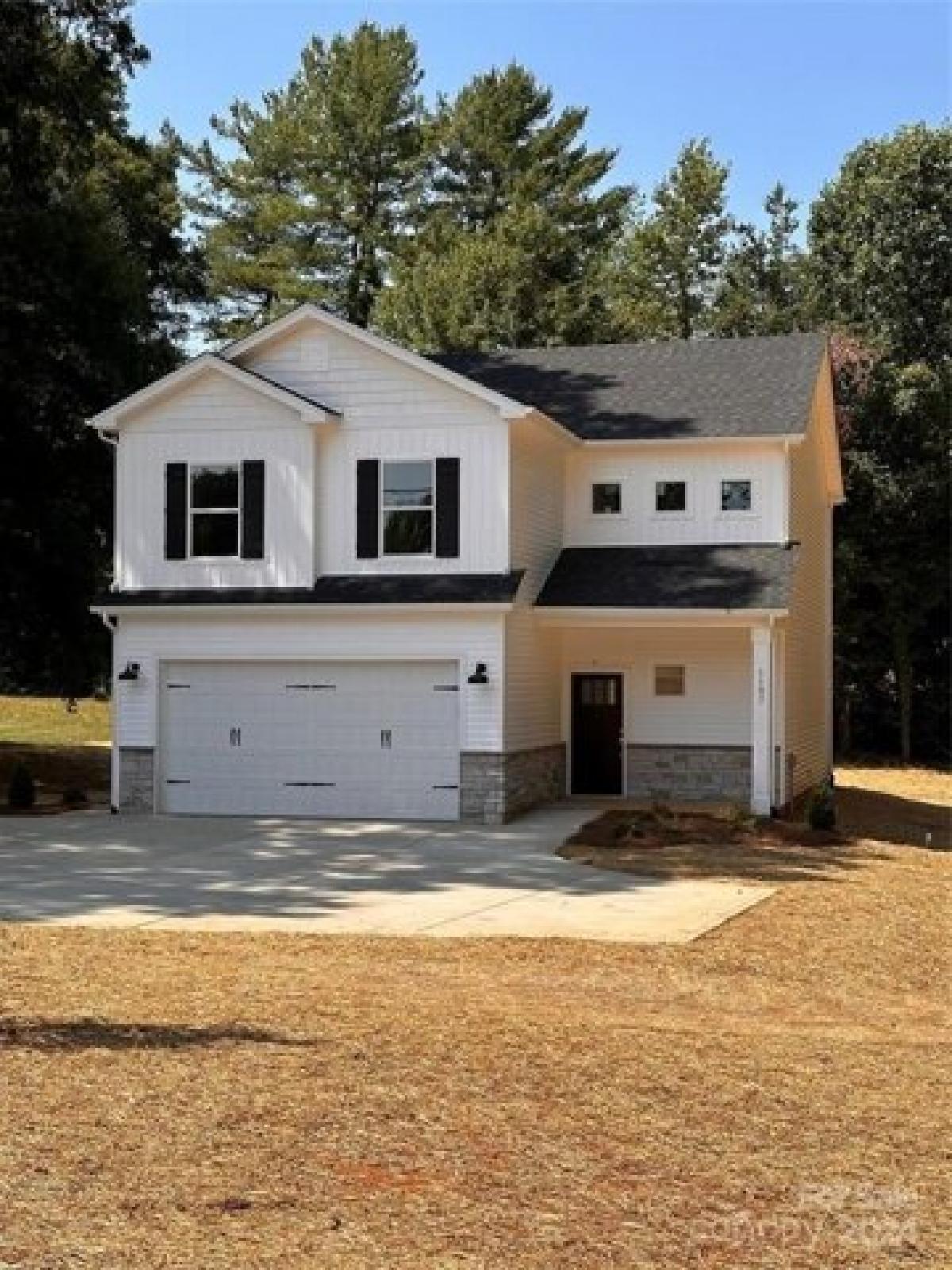 Picture of Home For Sale in Statesville, North Carolina, United States