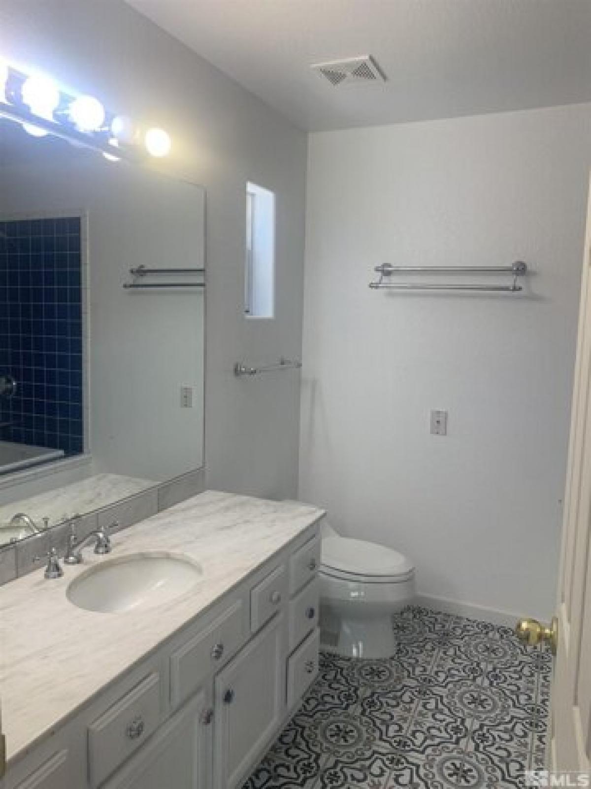 Picture of Home For Sale in Sparks, Nevada, United States